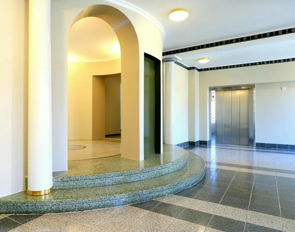 Forenom Serviced Apartments Helsinki Toeoeloe