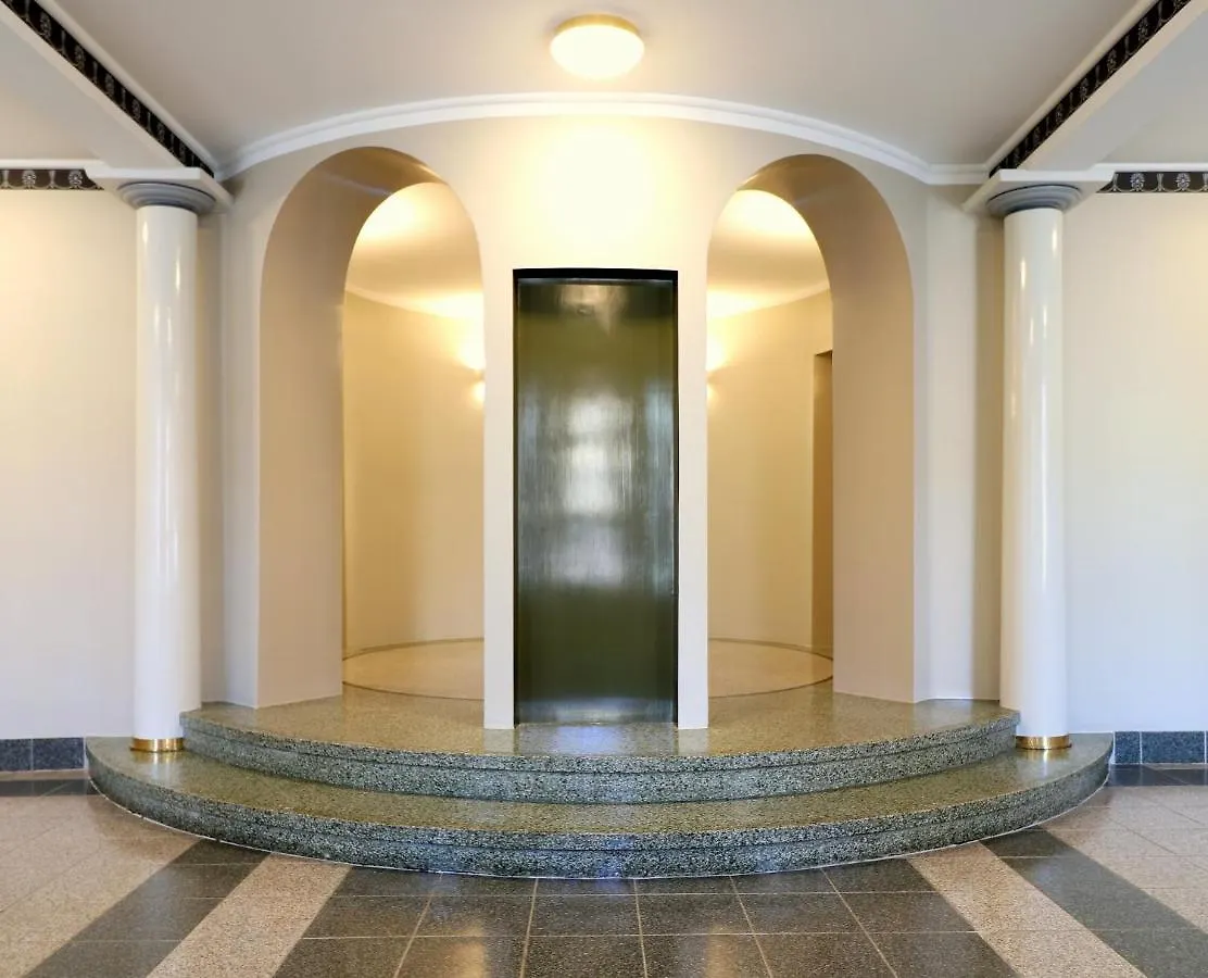 Forenom Serviced Apartments Helsinki Toeoeloe