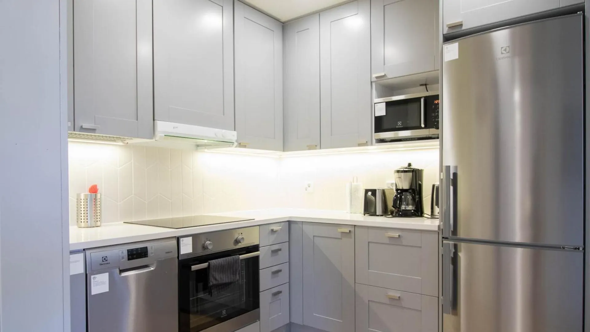 Forenom Serviced Apartments Helsinki Toeoeloe